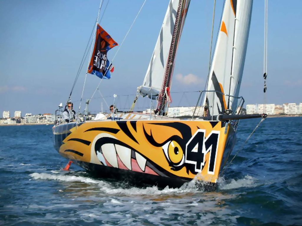 Wrapping nautico - esempio di applicazione su barca